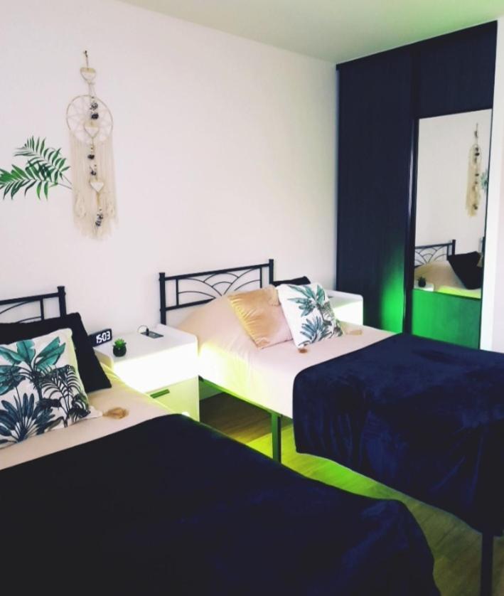 Appartement Le Moderne Ideal Pour Couples Et Professionnels Ornans Eksteriør bilde
